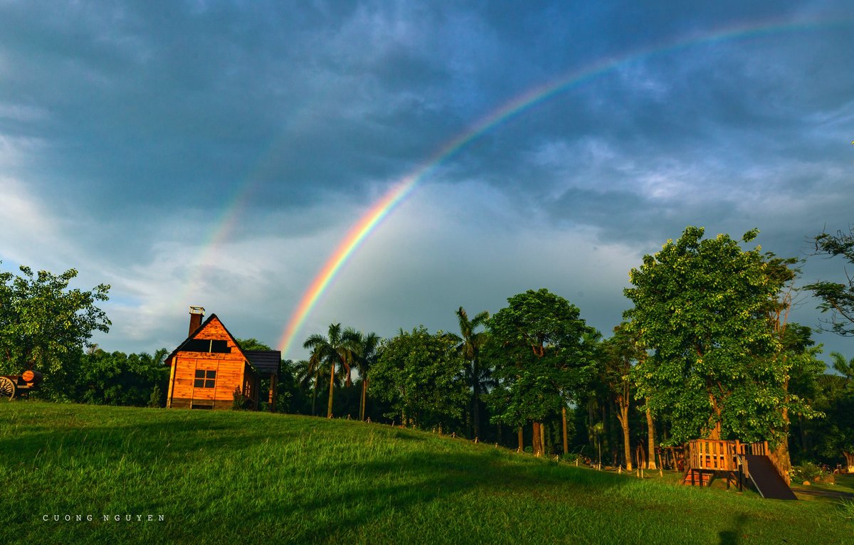 Cầu vồng đôi ở Ecopark